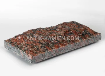 Kamień murowy granitowy Rosso Santiago zdjęcie 1