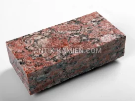 Kostka granitowa cięta Rosso Santiago zdjęcie 3